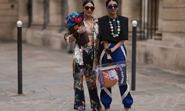 Стилисты перечислили визуально старящие вещи